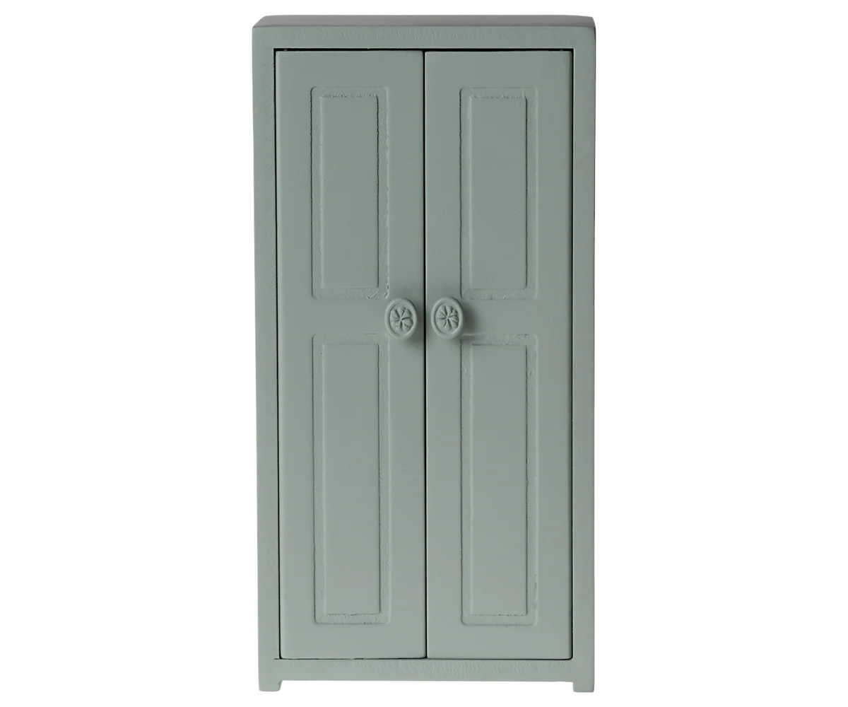 Mouse Closet - Soft Blue