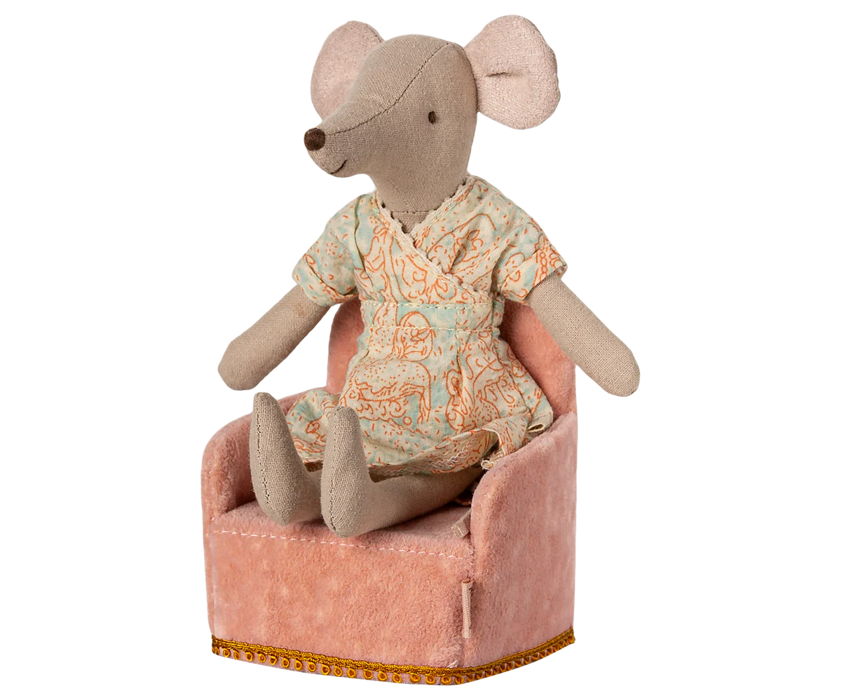 Mouse Folding Chair - Rose