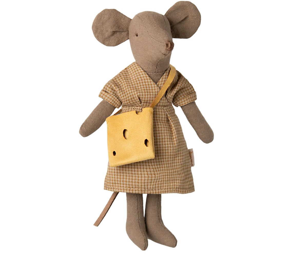 Dress and Bag Outfit - Mum Mouse