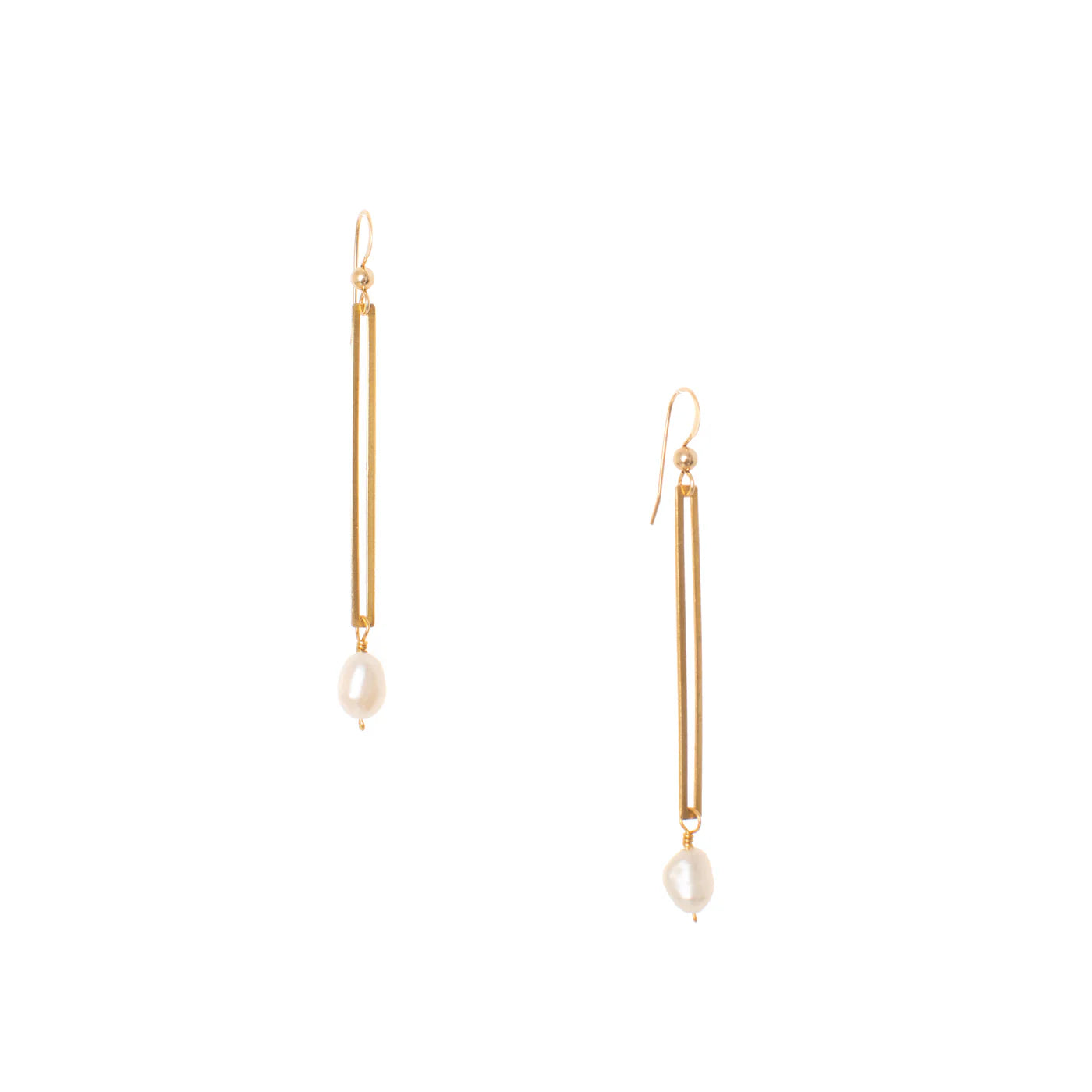 Isla Earrings - Pearl