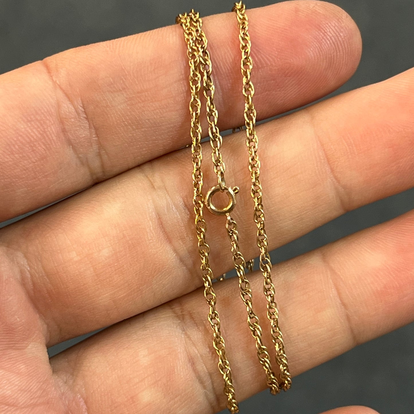 Vintage 9k Yellow Gold Fine Interlinked Chain - 18"L
