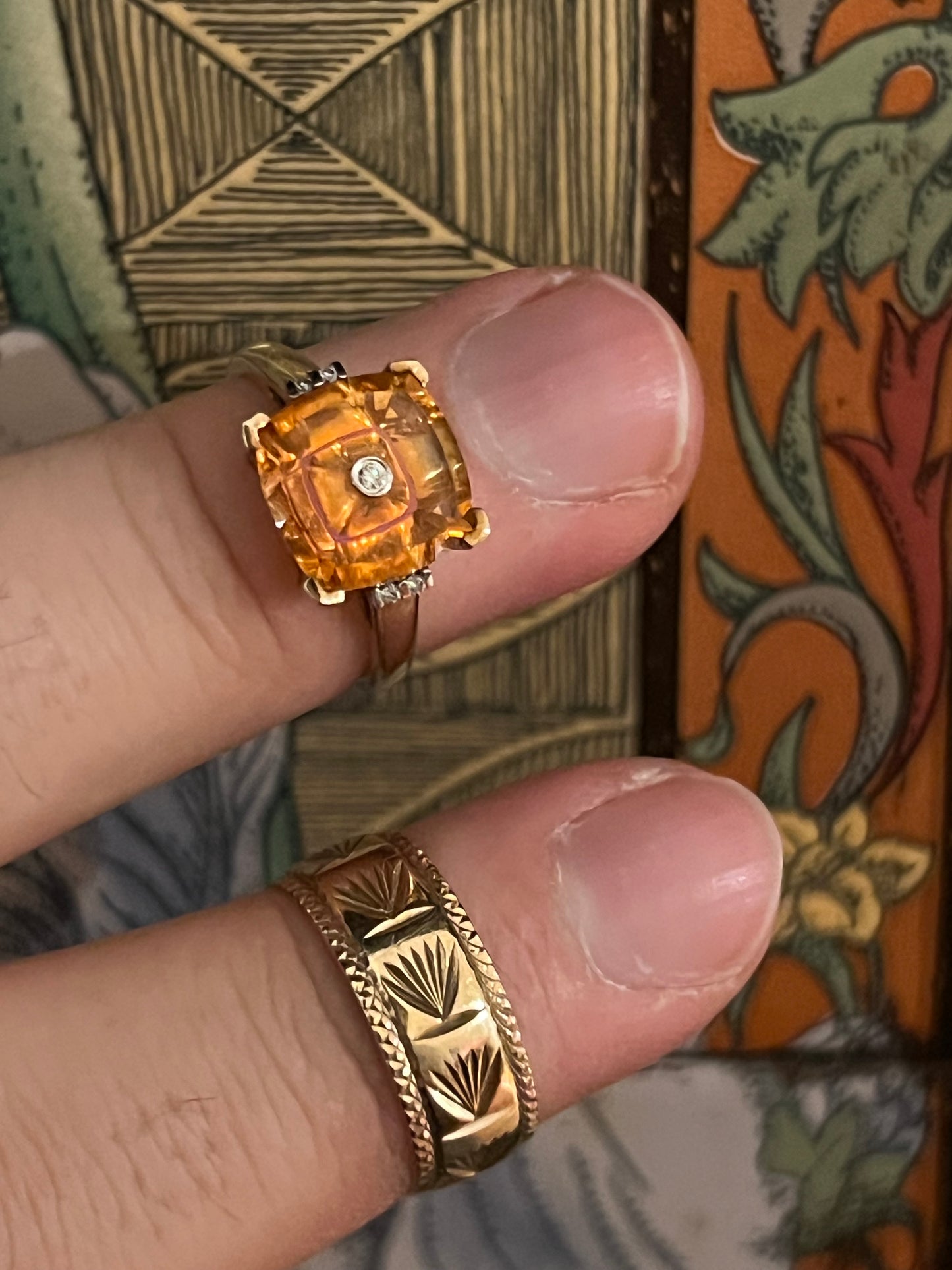 Vintage 9ct Yellow Gold Palm Band - Size 6.25