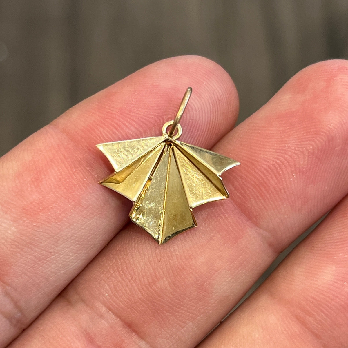 Vintage 14k Yellow Gold Pleated Fan Charm