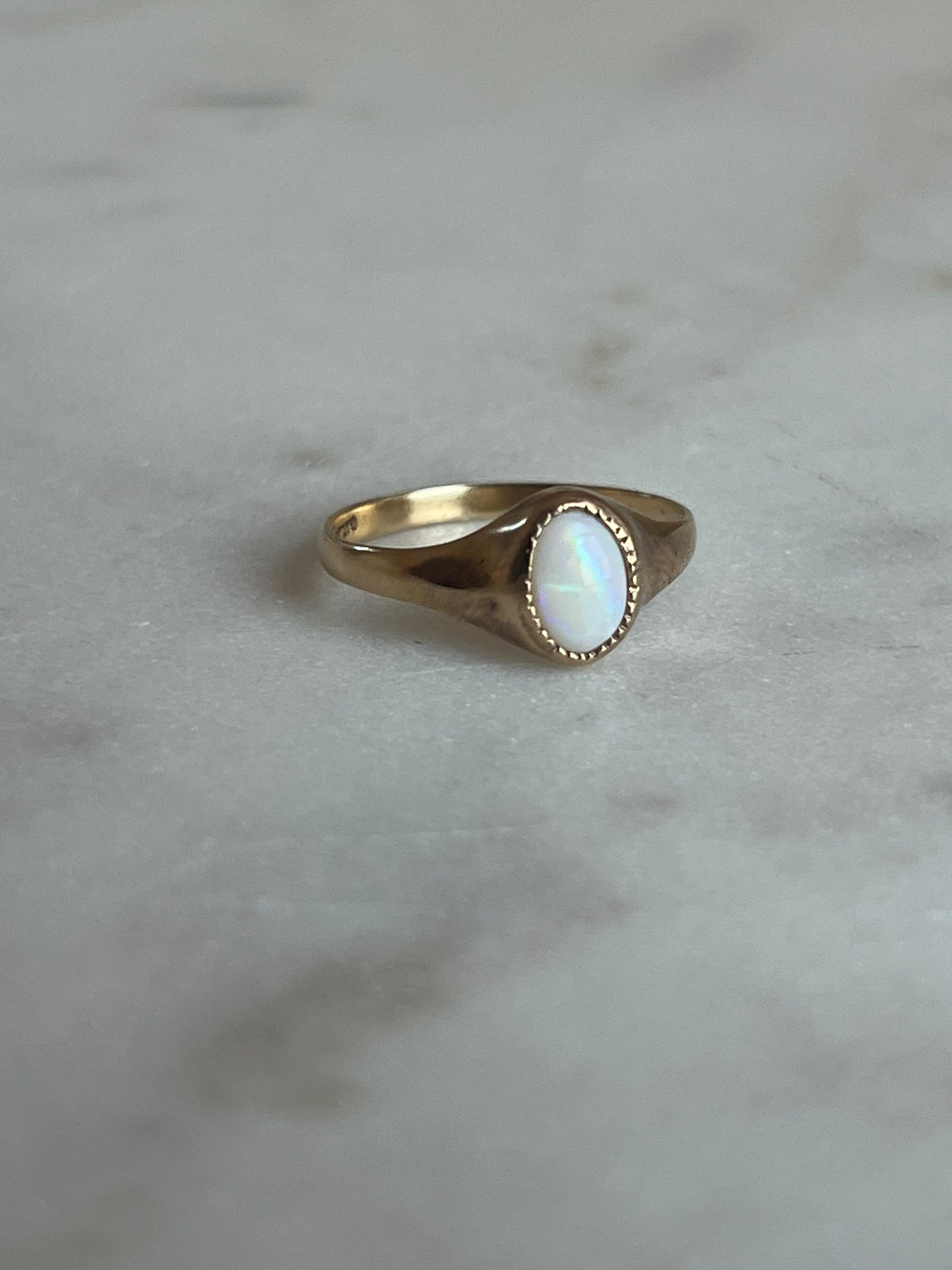 Vintage Opal + 9ct. Yellow Gold Signet Ring - Sz. 6.5