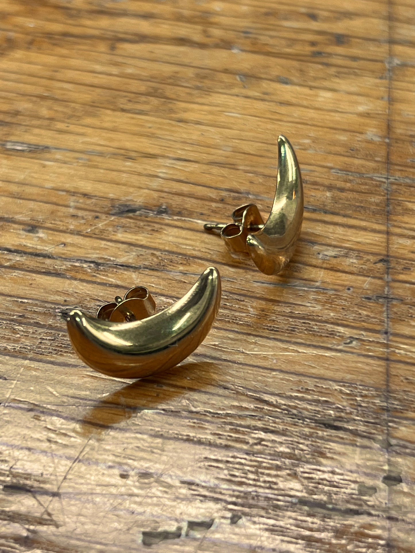 Vintage 9ct Yellow Gold Bubble Crescent Earrings