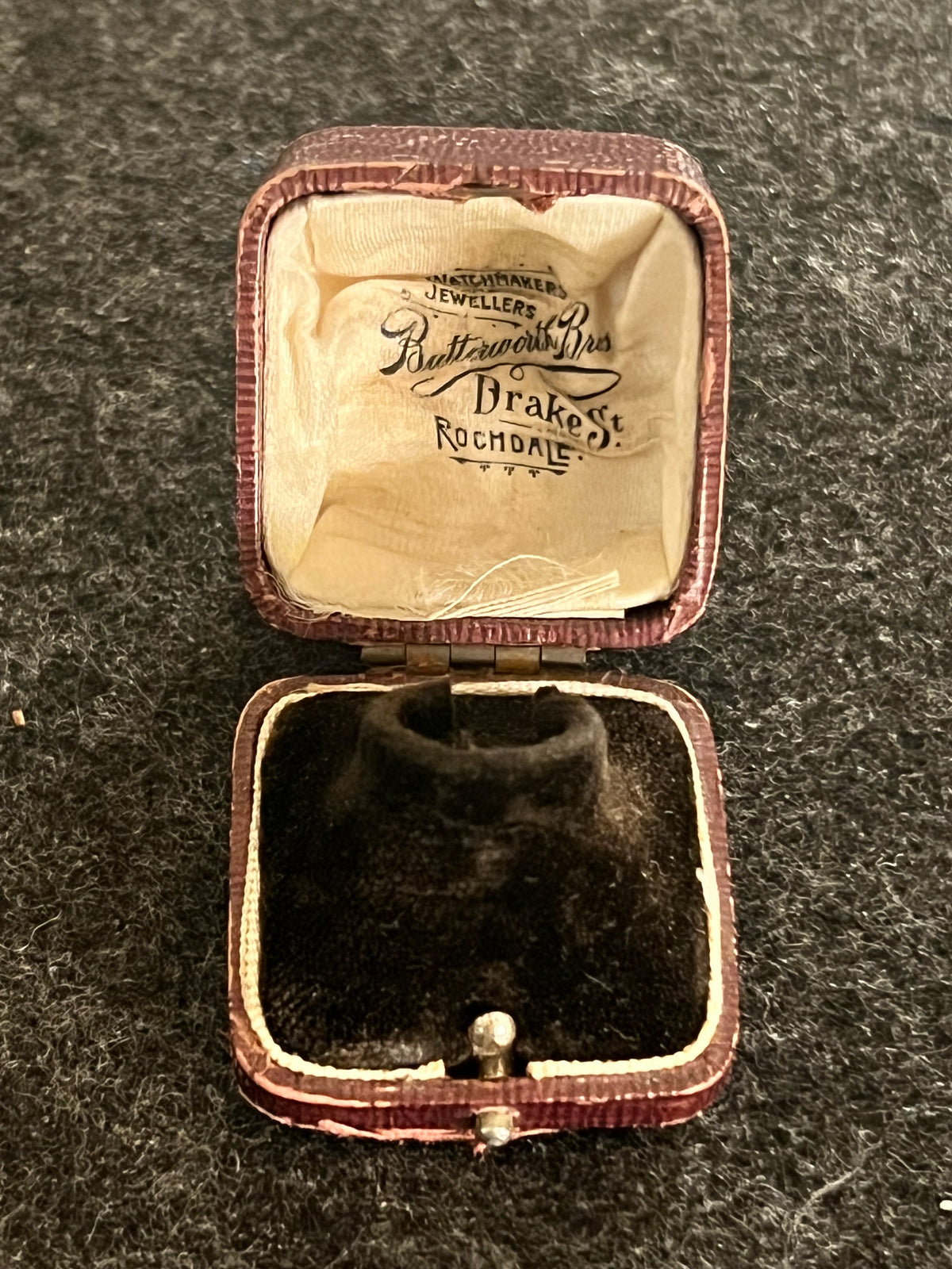 Antique Burgundy Butterworth Bros Leather Ring Box