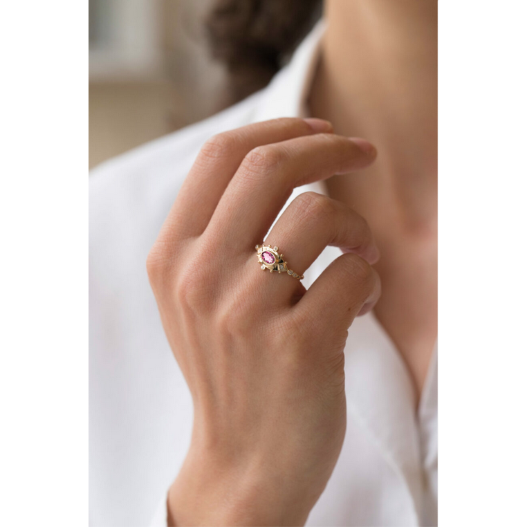 Oval Dark Pink Tourmaline Eye Ring