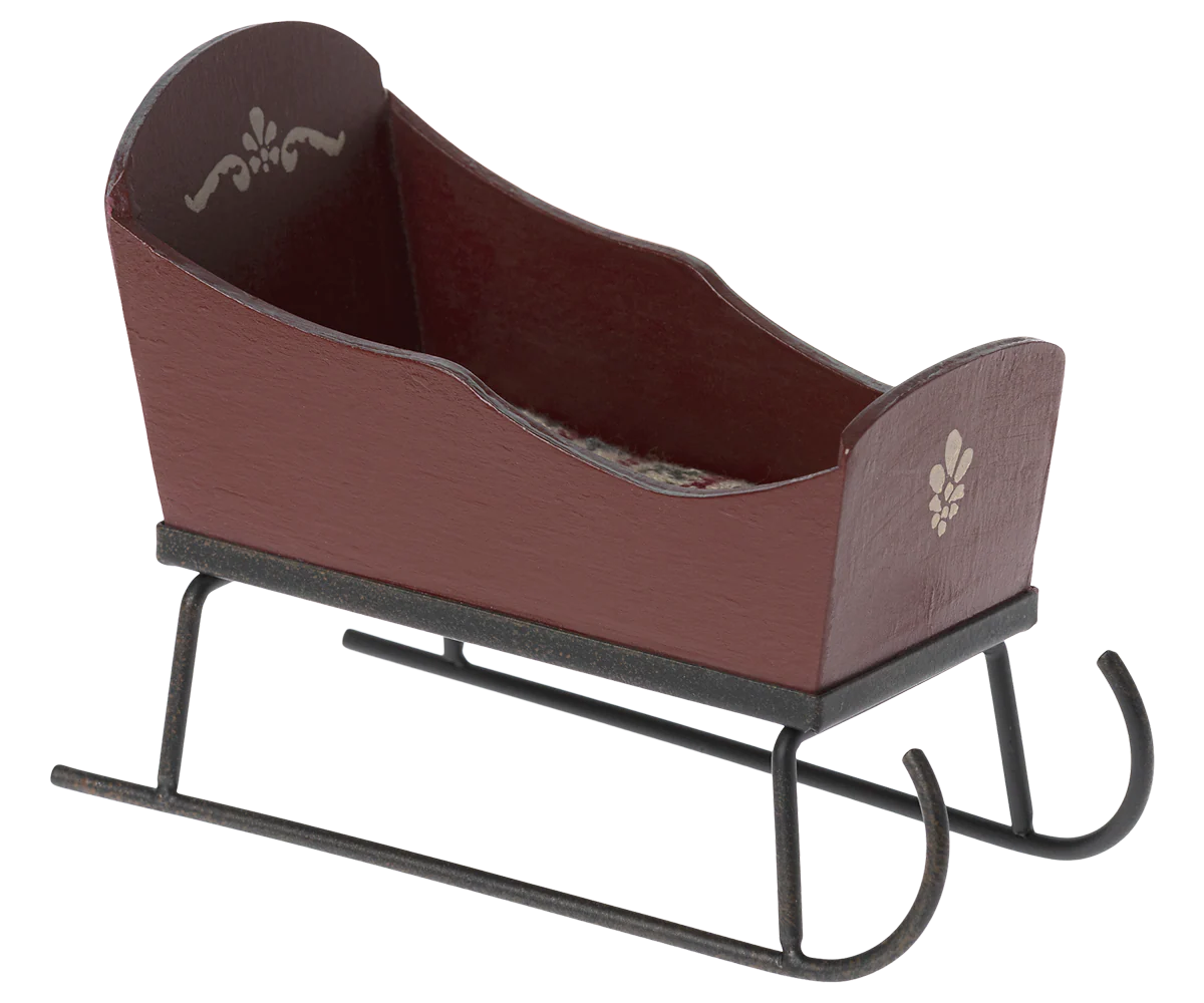 Mouse Sleigh - Red