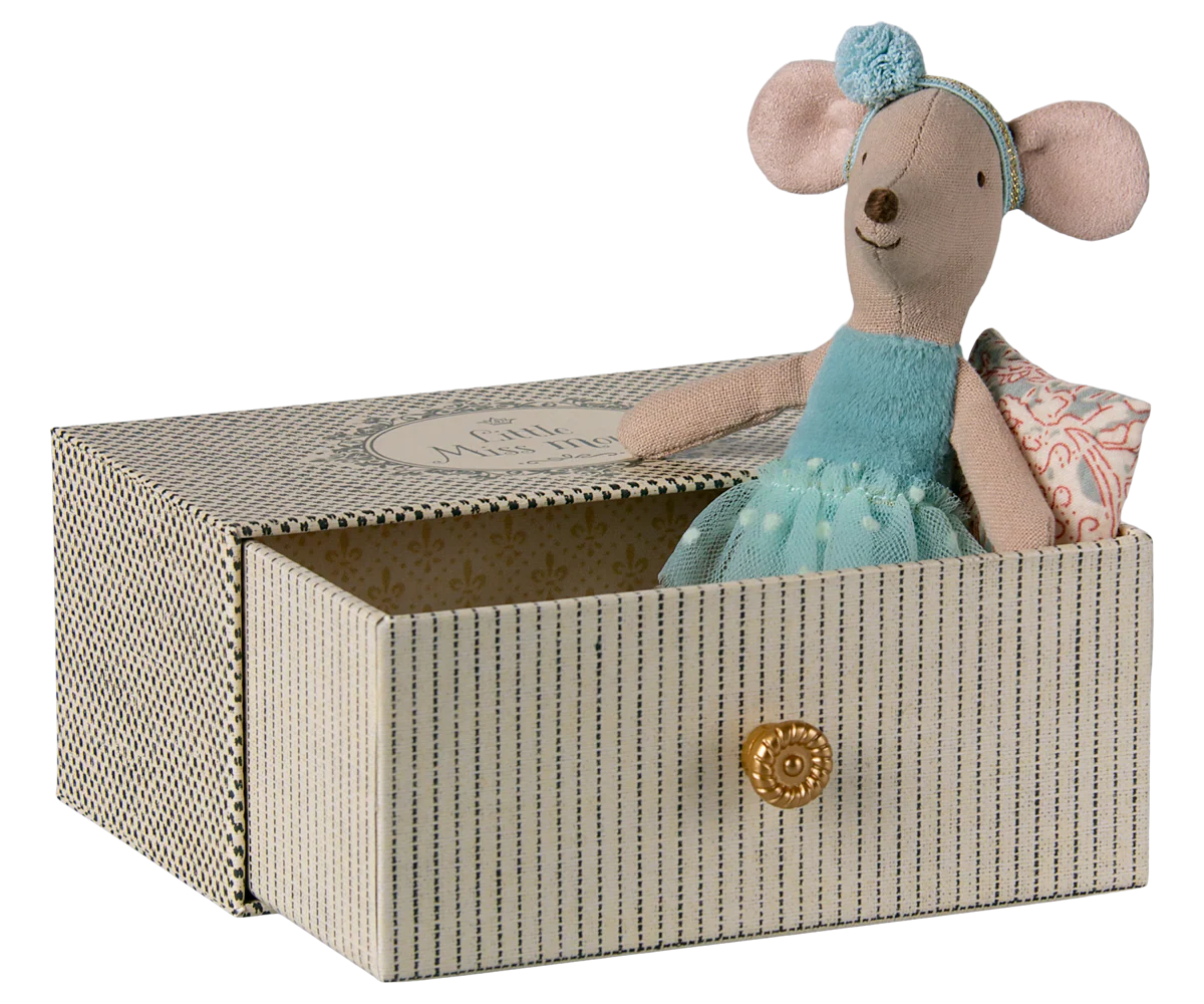 Dance Little Sister Mouse with Daybed - Teal