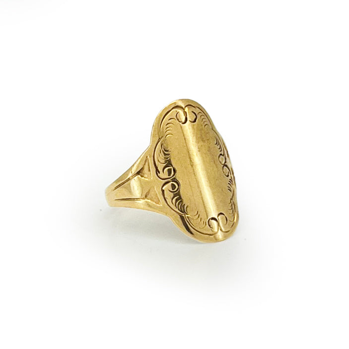Vintage 9ct Yellow Gold Scroll Signet Ring - Sz. 7.5