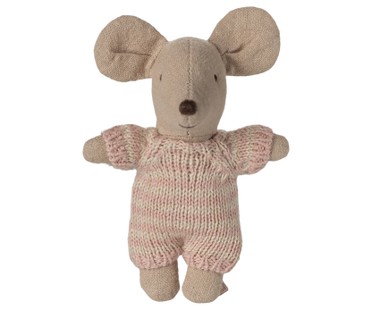 Pre-Order: Mid September - Baby Mouse in Carry Cot - Rose