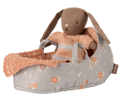 Pre-Order: Late November - Micro Carry Cot