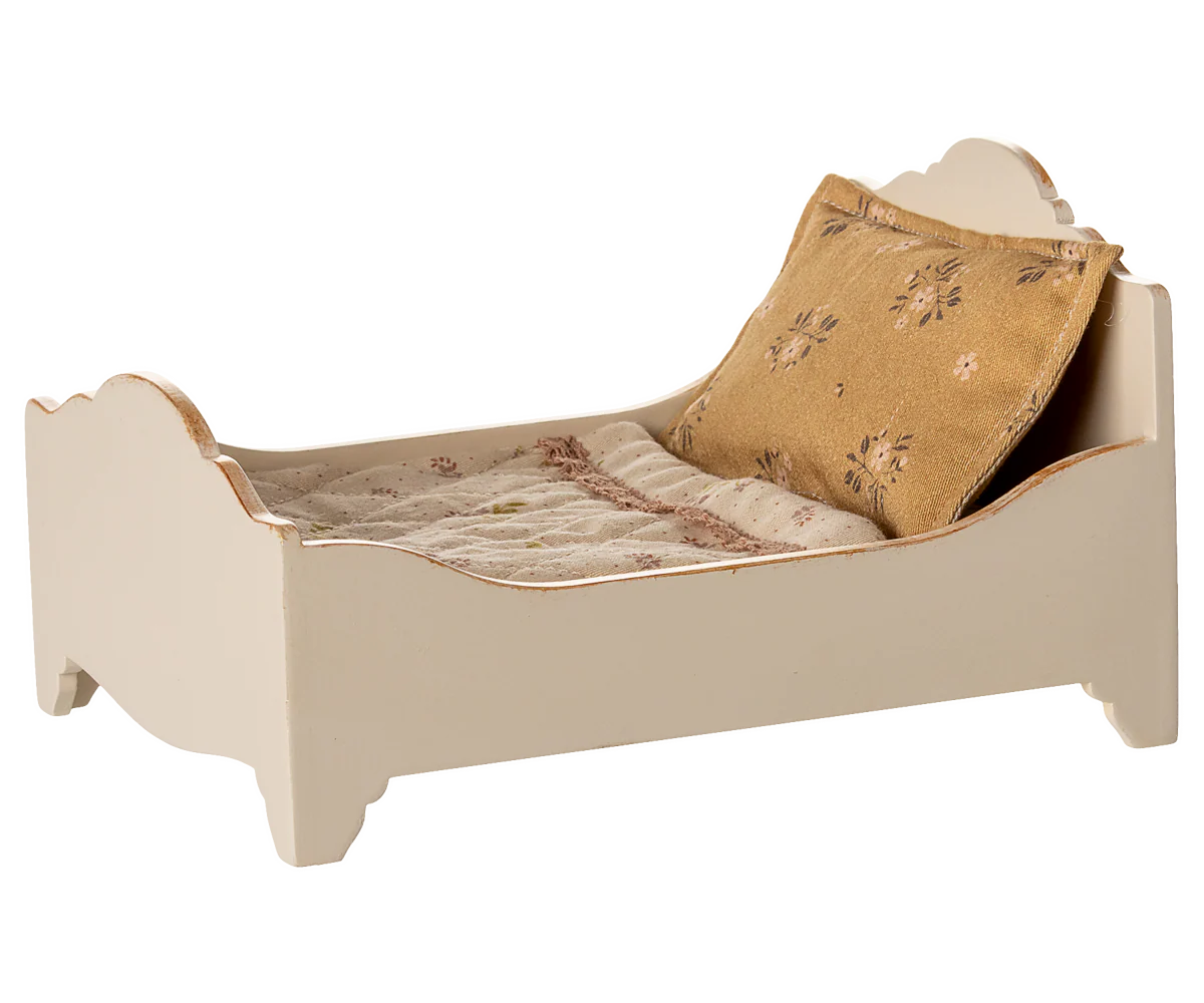 Pre-Order: Late December - Wooden Mouse Bed - Off White
