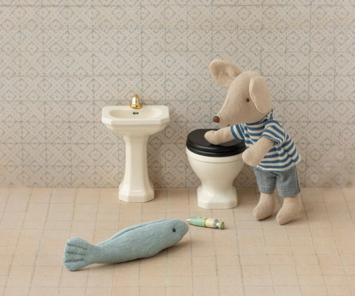 Mouse Bathroom Sink - Off White