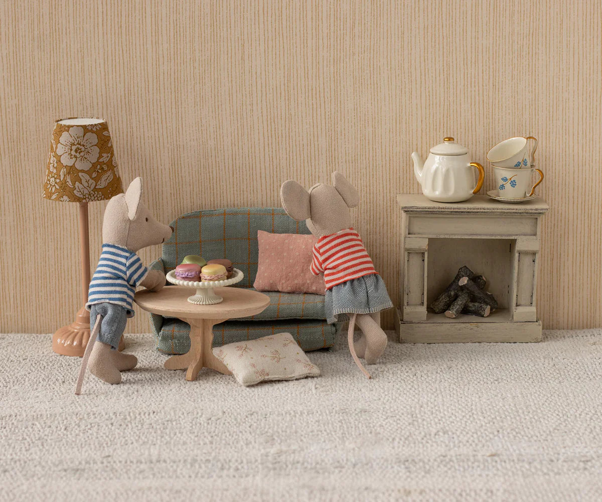 Pre-Order: Late October - Mouse Oval Coffee Table - Natural