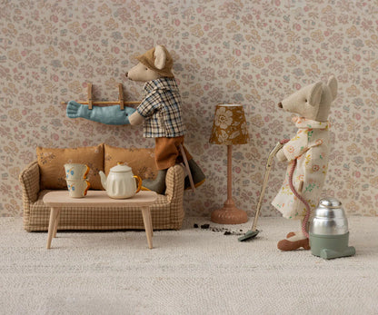 Mouse Couch - Mable