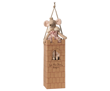 Pre-Order: Mid November - Mum Queen Mouse