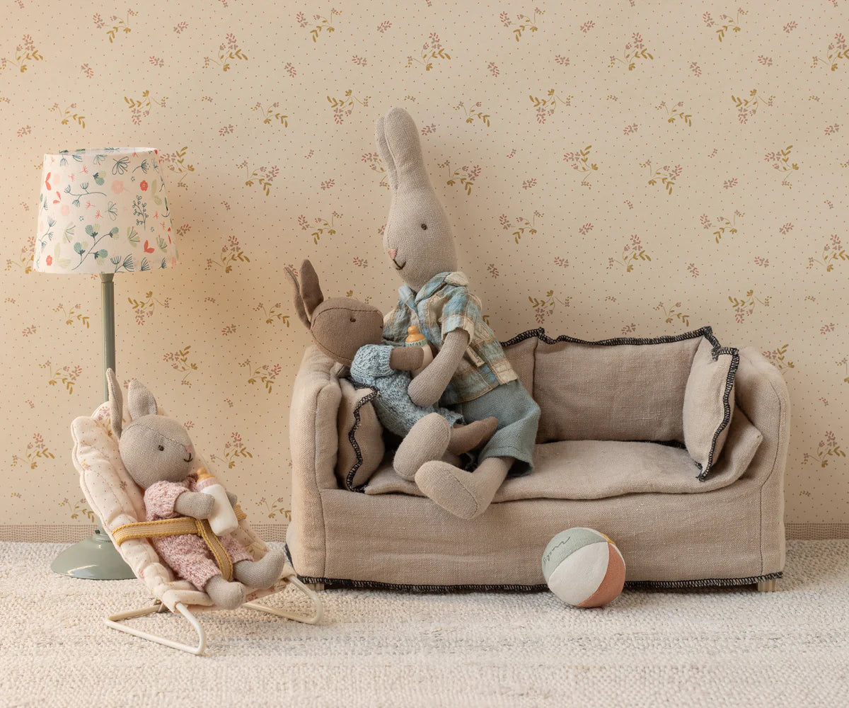 Micro Babysitter - Off White