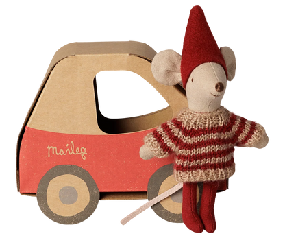 Christmas Little Sister in Car Box