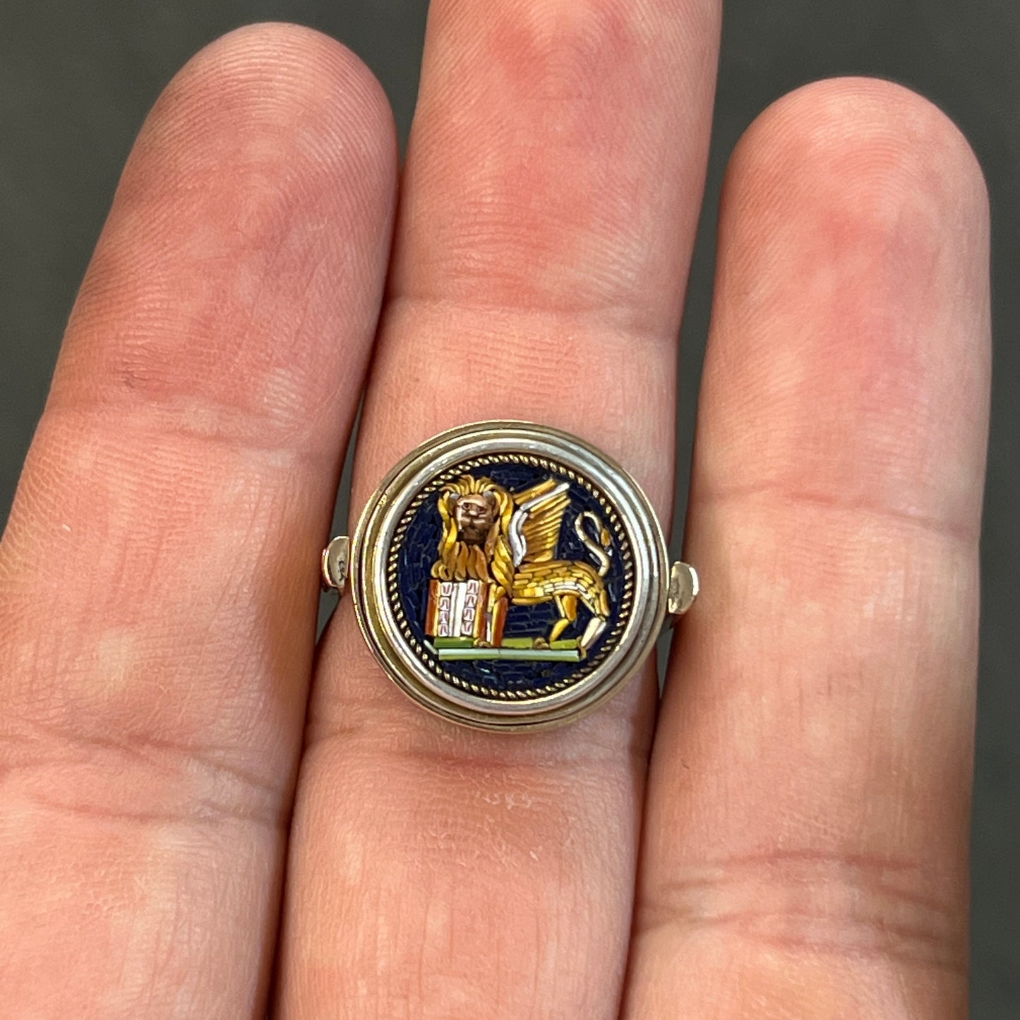 Antique Venetian Micro Mosaic + Black Onyx + 10ct Yellow Gold Flipper Signet Ring - Sz. 9