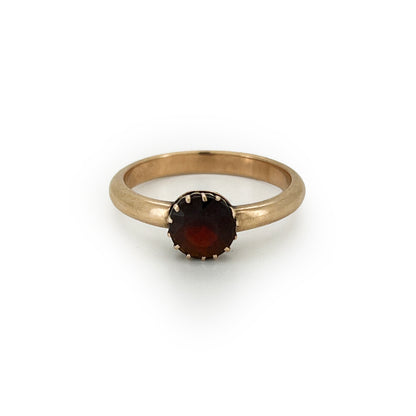 Vintage Garnet + 9ct Rose Gold Solitaire Ring - Sz. 6.75
