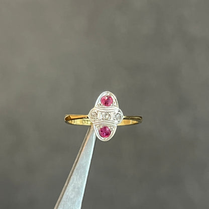 Vintage Art Deco Ruby + Diamond + 18ct Yellow Gold Ring - Sz. 6.5