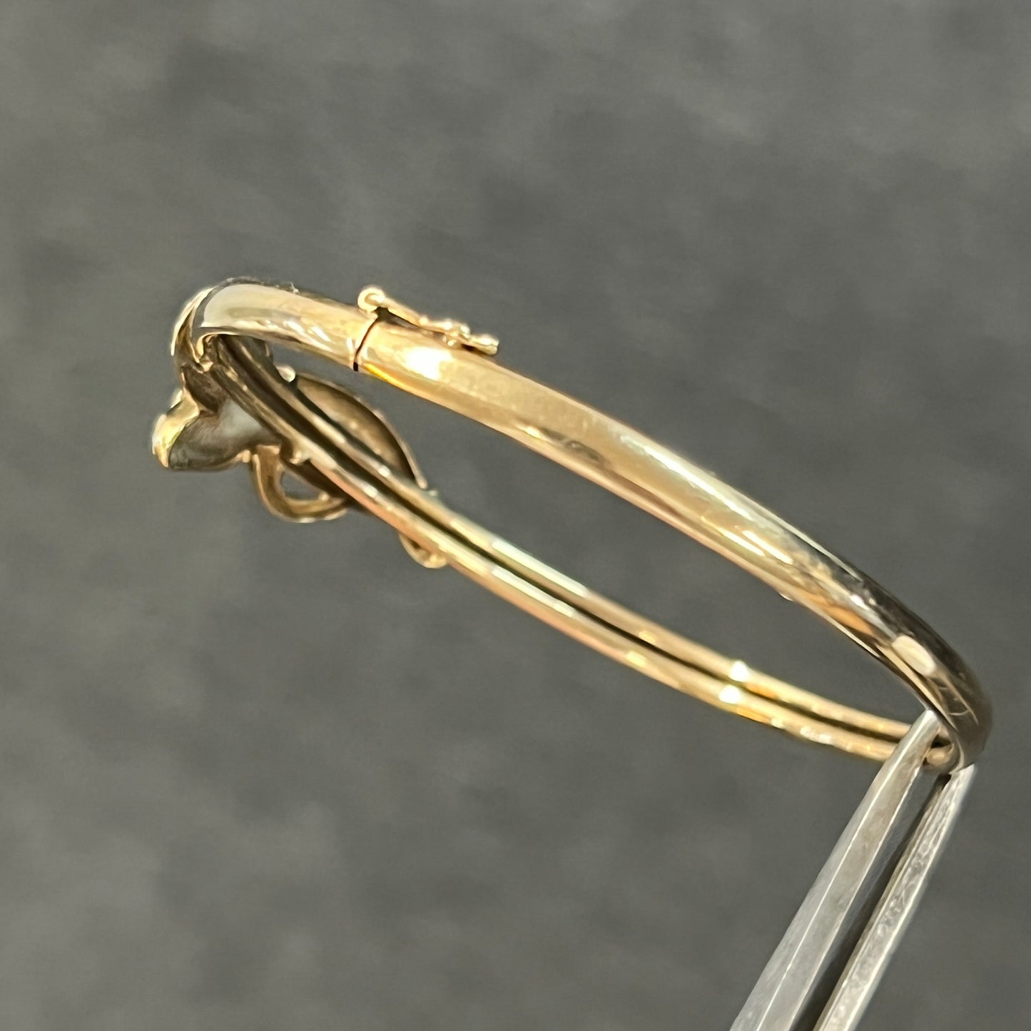 Vintage 9ct Yellow Gold Snake Bangle - 7"