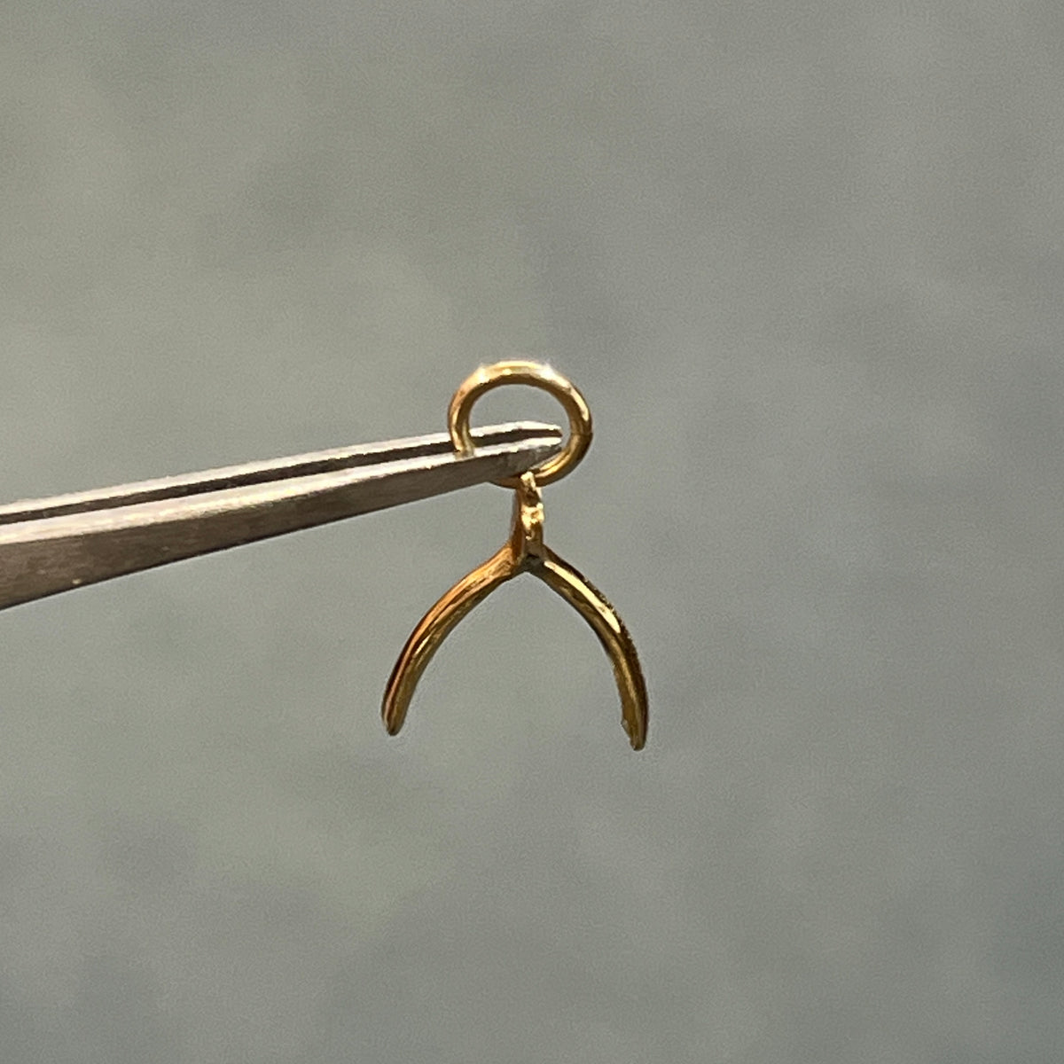 Vintage 9k Yellow Gold Wishbone Charm