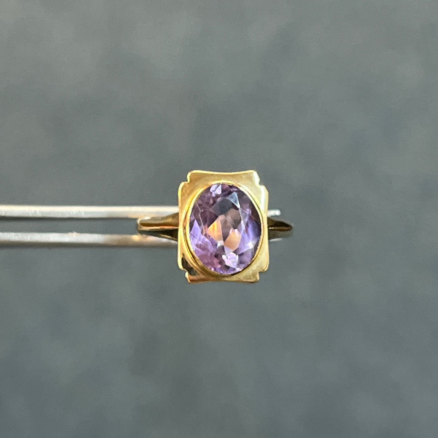 Vintage Amethyst + 9k Yellow Gold Picture Frame Ring - Sz 6.75