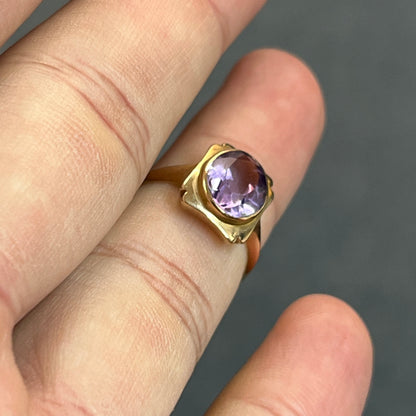 Vintage Amethyst + 9k Yellow Gold Picture Frame Ring - Sz 6.75