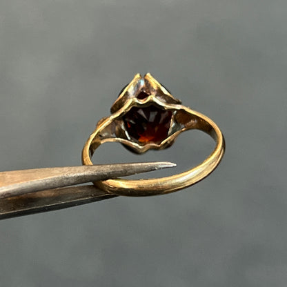 Vintage Garnet + 9k Yellow Gold Buttercup Ring - Sz 5.5