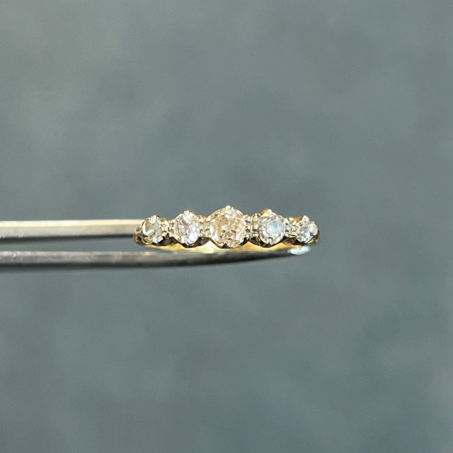 Antique Victorian Old European Cut Diamond + 18k Yellow Gold + Platinum 5 Stone Ring - Sz 5.5