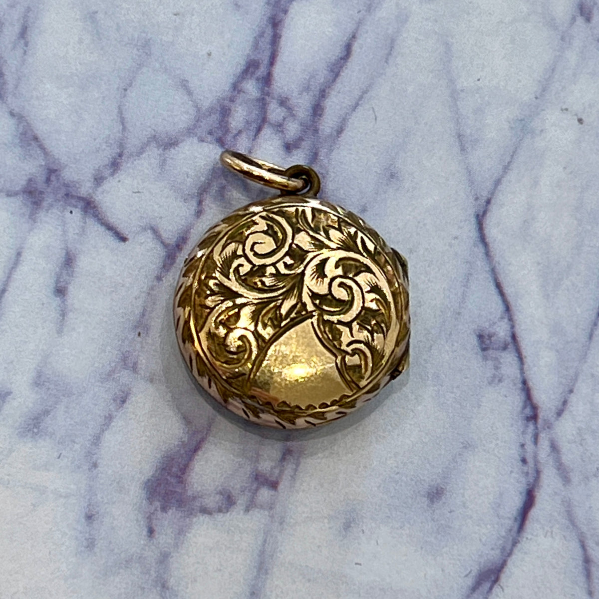 Vintage Engraved Round Locket - 9ct Yellow Gold