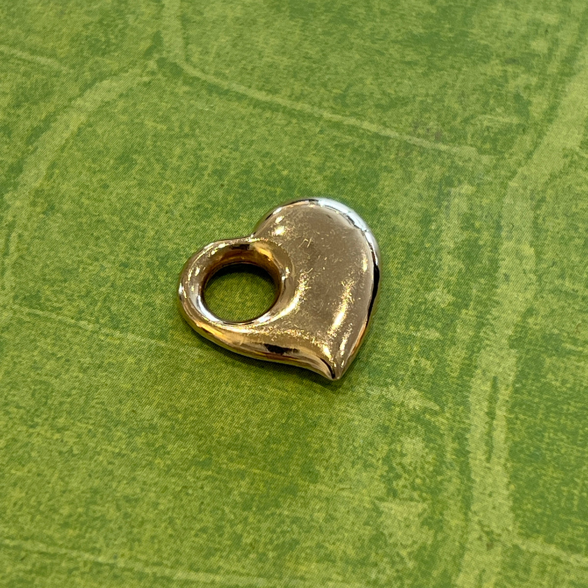 Estate 14k Yellow Gold Puffy Heart Charm
