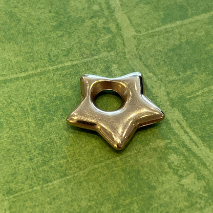 Estate 14k Yellow Gold Puffy Star Charm