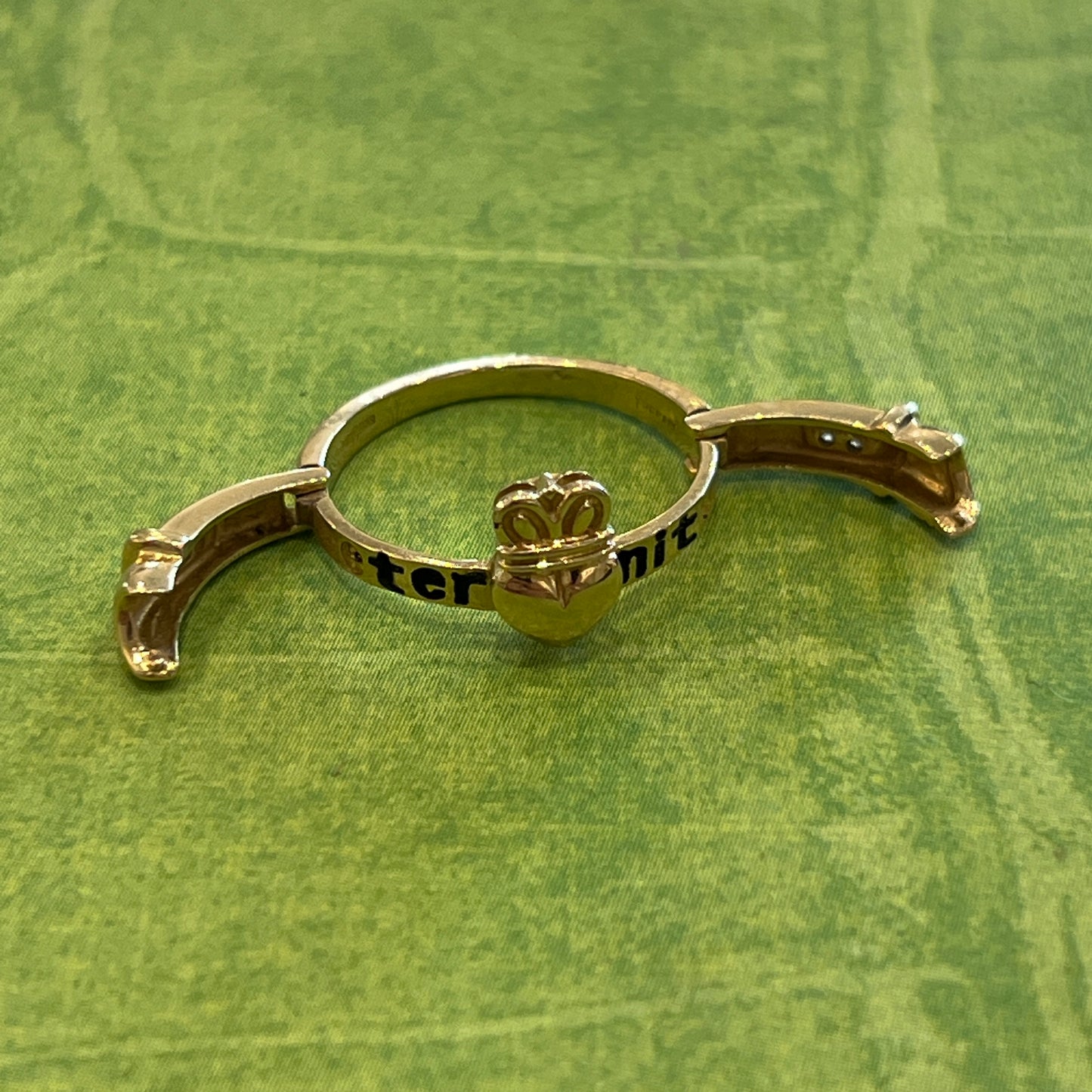 Vintage Hinged Enamel + 14k Yellow Gold Claddagh Ring - Sz. 6