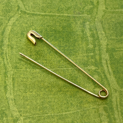 Estate 14k Yellow Safety Gold Pin Charm