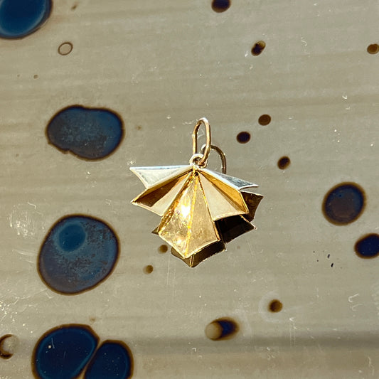 Vintage 14k Yellow Gold Pleated Fan Charm