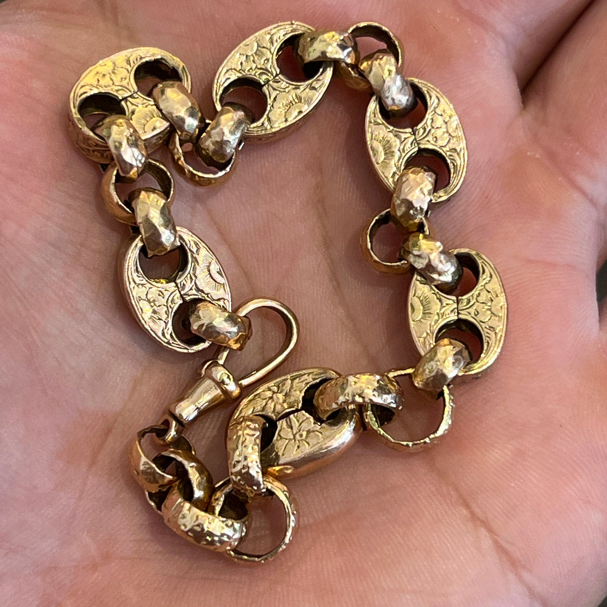 Antique Victorian 9ct. Rose Gold Engraved Mariner Link Bracelet with Dog Clip Clasp - 7.75"L