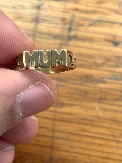 Vintage 9ct Yellow Gold MUM Ring - Sz. 6.75