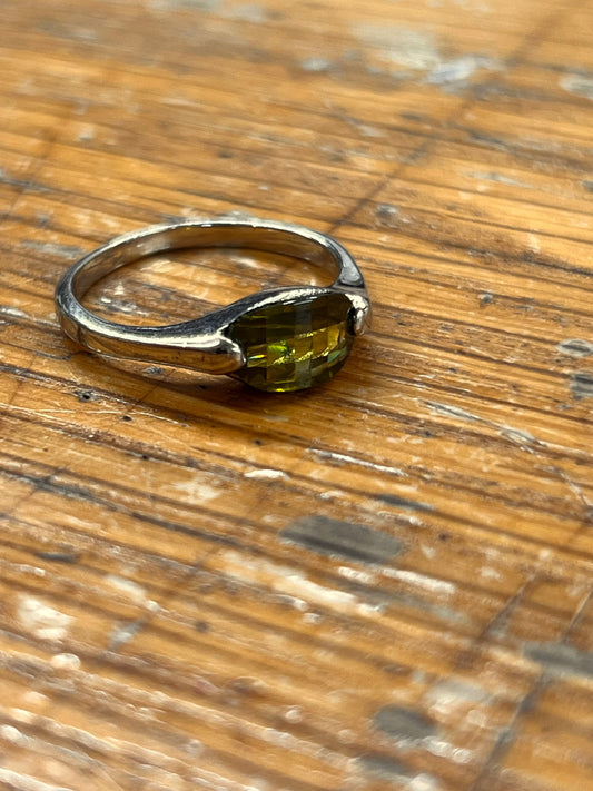 Estate Flat Green Tourmaline + Sterling Silver Ring - Sz. 7.5