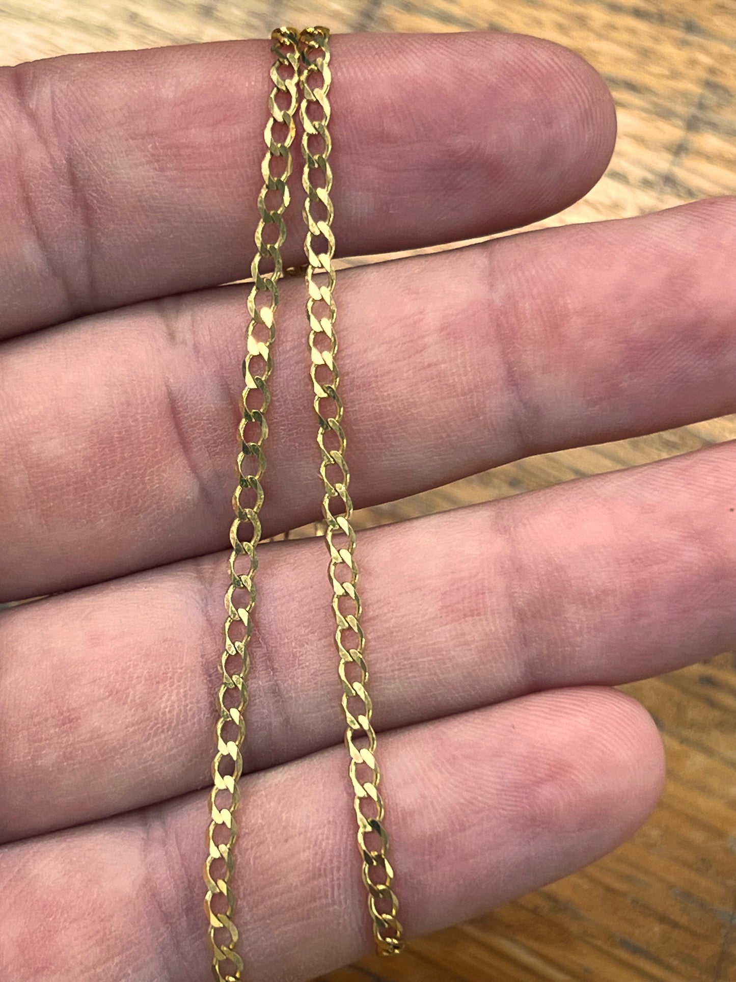 Vintage 9ct Yellow Gold Curb Chain - 16"L