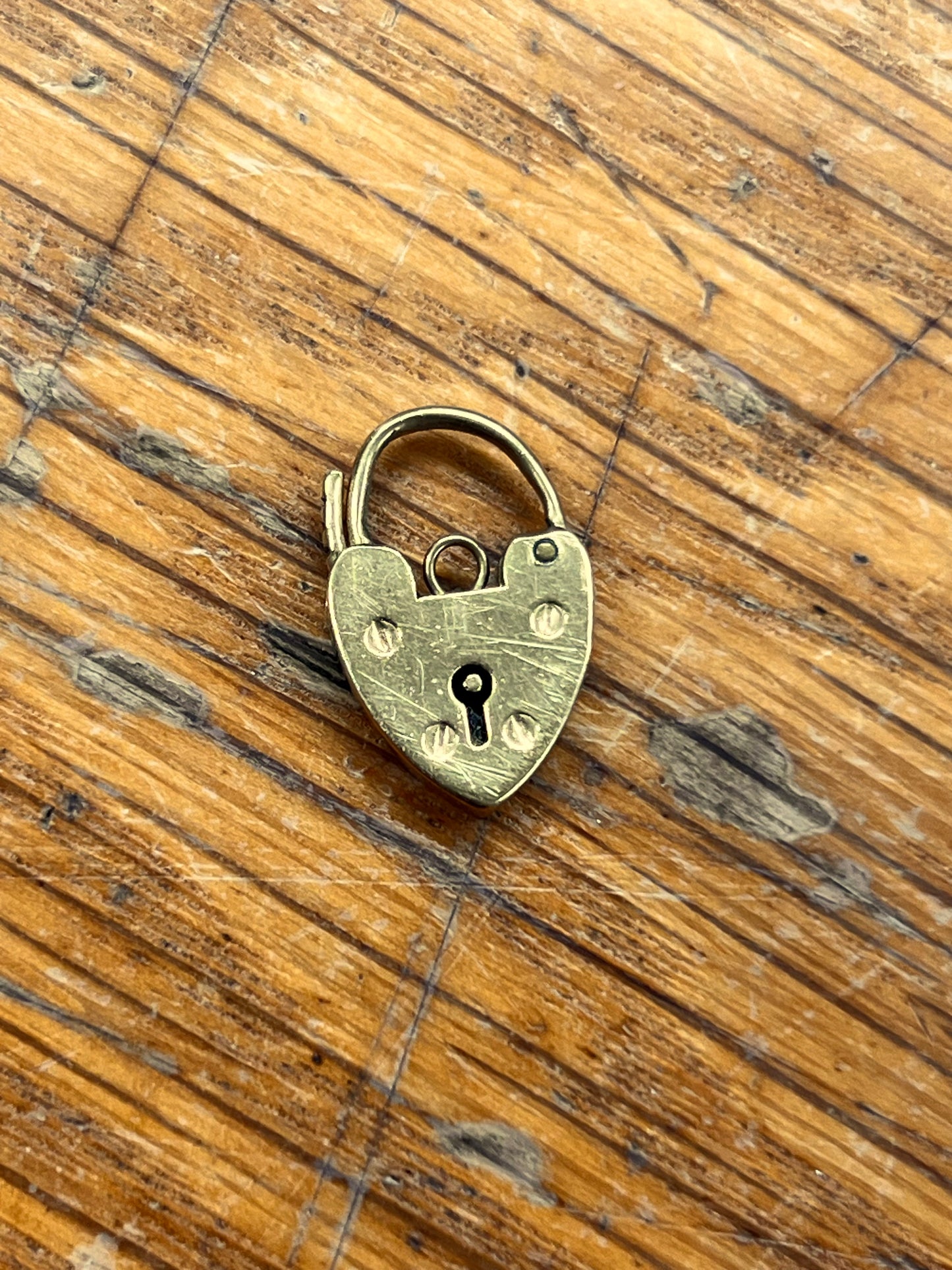 Vintage Small 9ct Yellow Gold Heart Lock Charm