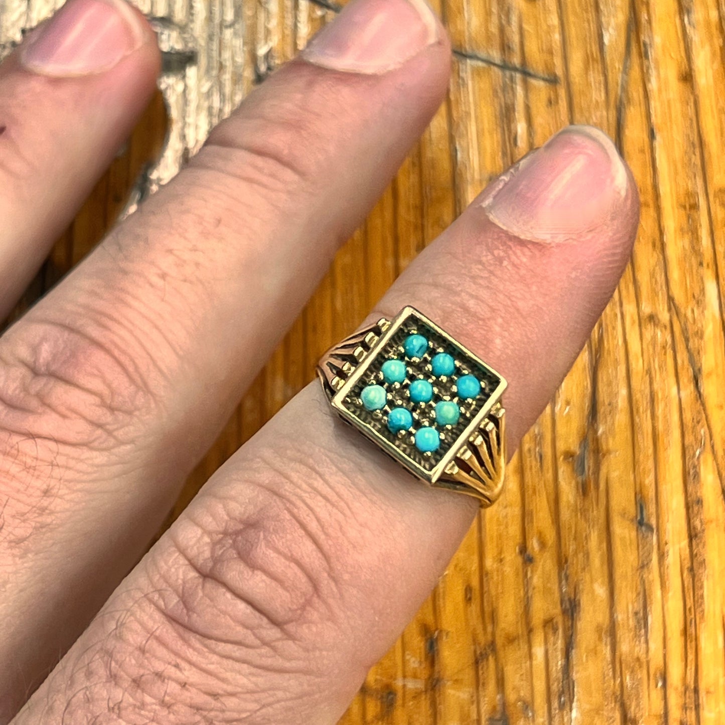Vintage Nine Turquoise + 9ct Yellow Gold Plaque Ring - Sz.7.75
