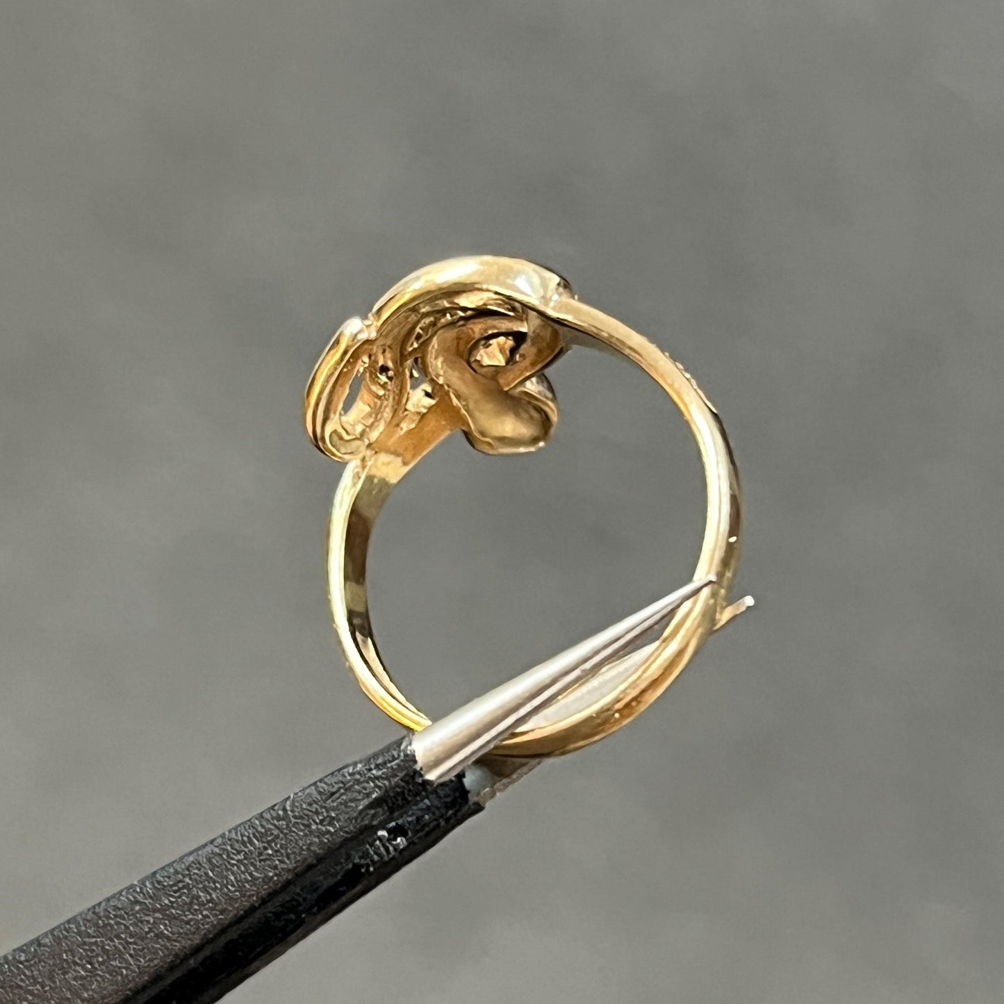 Vintage 9ct Yellow Gold Snake Ring - Sz. 5.5