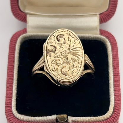 Vintage 9ct Yellow Gold Engraved Locket Ring - Sz. 8.75