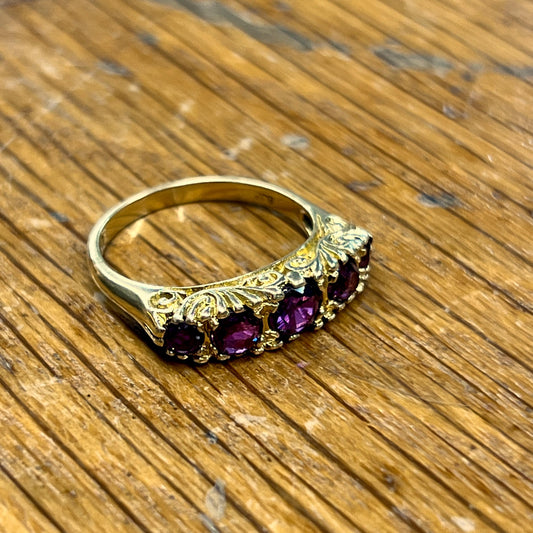Vintage Garnet + 9ct Yellow Gold Five Stone Ring - Sz. 5.5