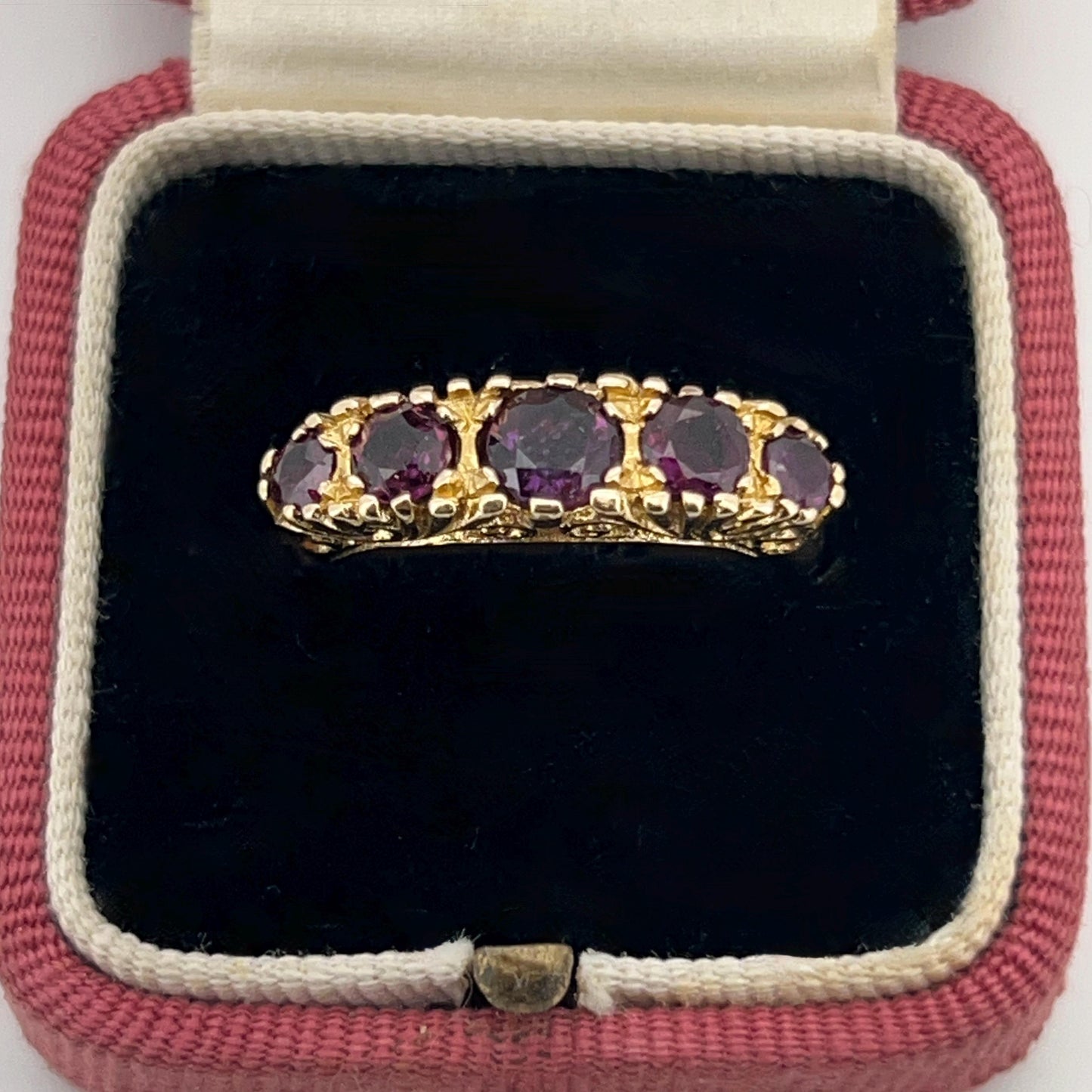 Vintage Garnet + 9ct Yellow Gold Five Stone Ring - Sz. 5.5