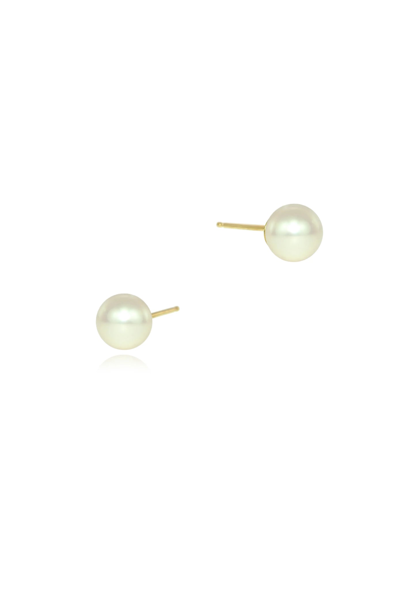 Pearl Studs