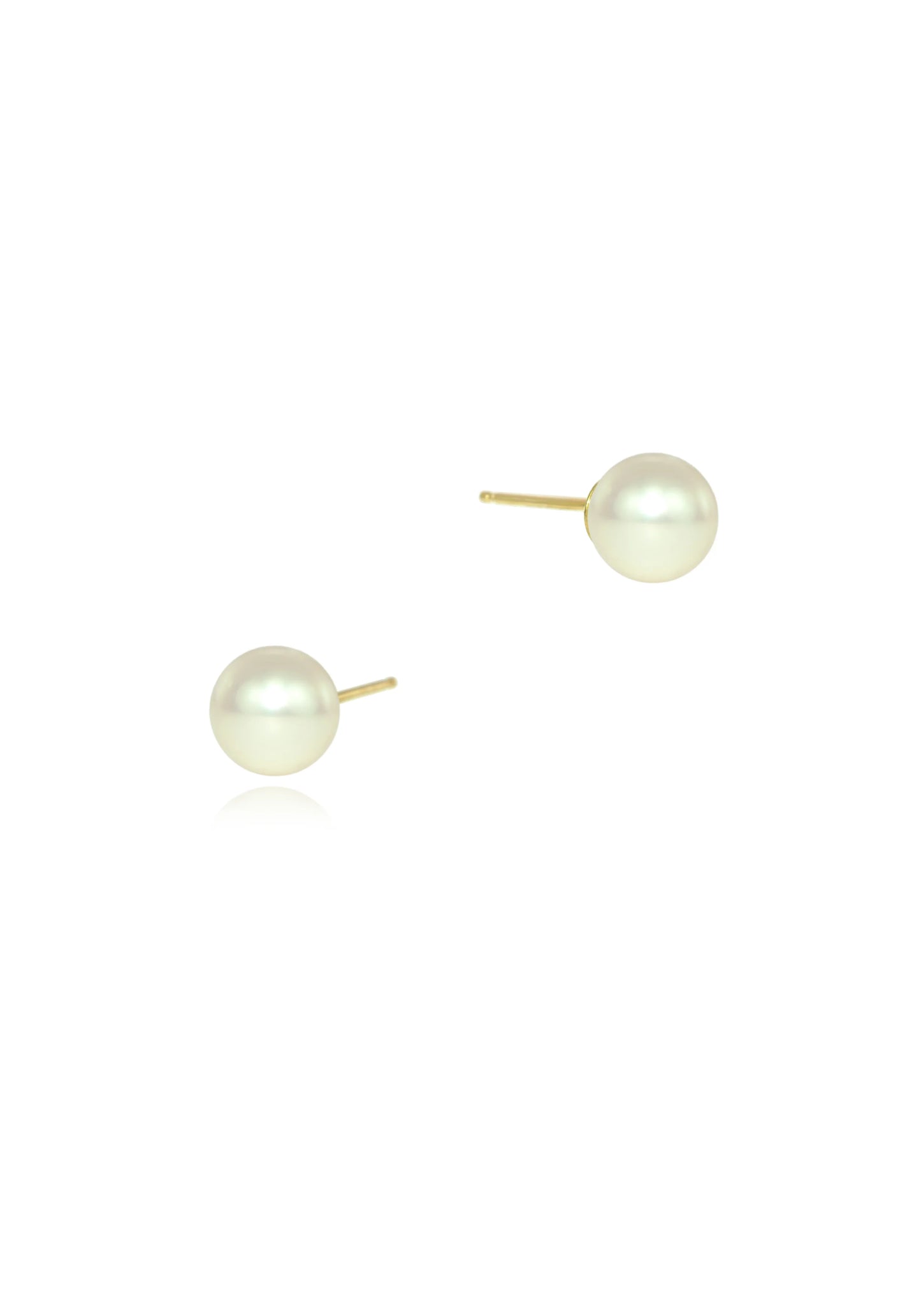 Pearl Studs